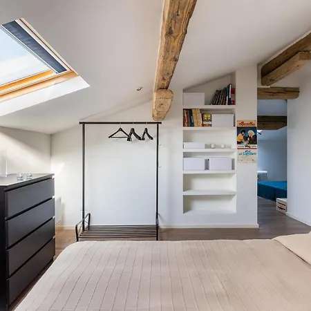 Italy Prestigious Historical Attic In Appartement